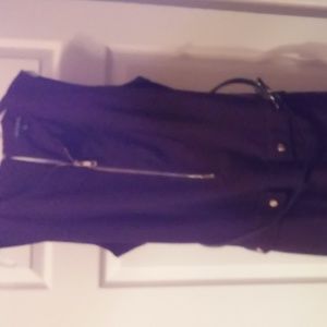 Sleeveless dress for sale (never worn)